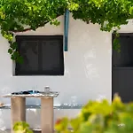 Sifnos Roots