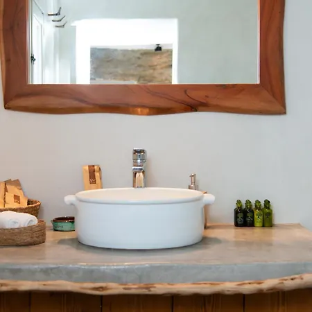 Sifnos Roots Holiday home *